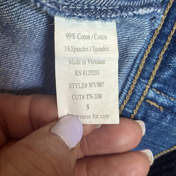 BLUE JEAN JACKET - Picture 7 of 8